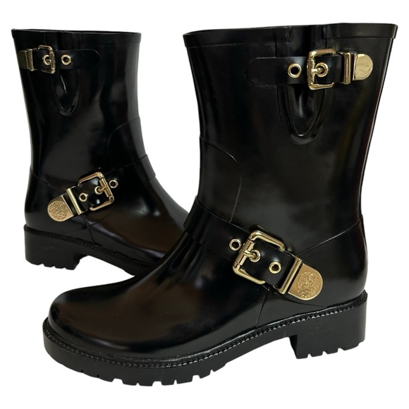 NWOT Vince Camuto Women’s 8m Black Rubber Boots Mid Calf Gold Hardware - Picture 1 of 12
